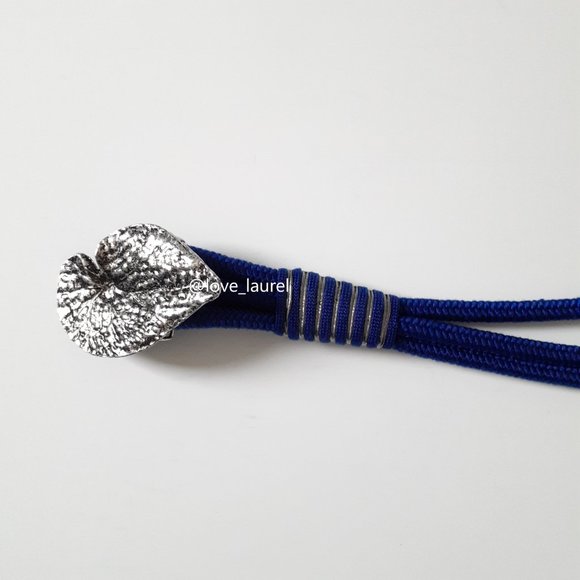 Three Cord Blue Belt With Silvertone Leaf Buckle - Picture 3 of 15